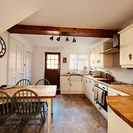Cosy Cottage Four Miles From Lincoln City Centre Eksteriør billede
